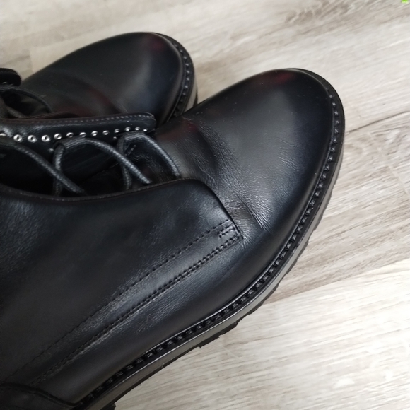 Alaia Embellished Leather Combat Boots 9 - Picture 12 of 13